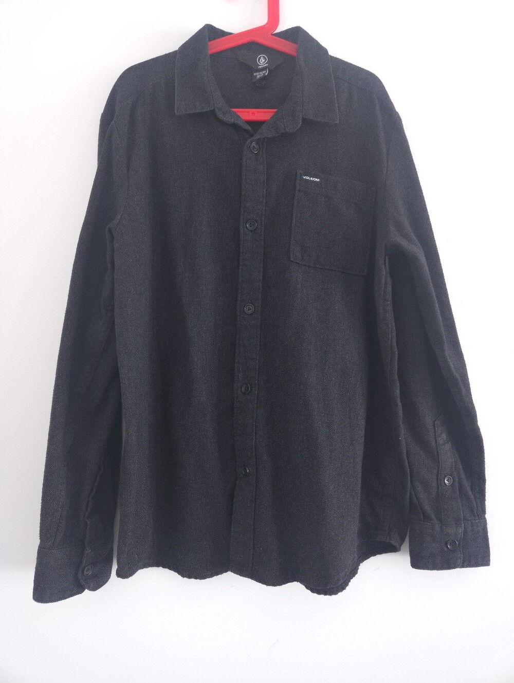 Volcom Youth Boys Long Sleeve Button Down Shirt size XL (14Y)